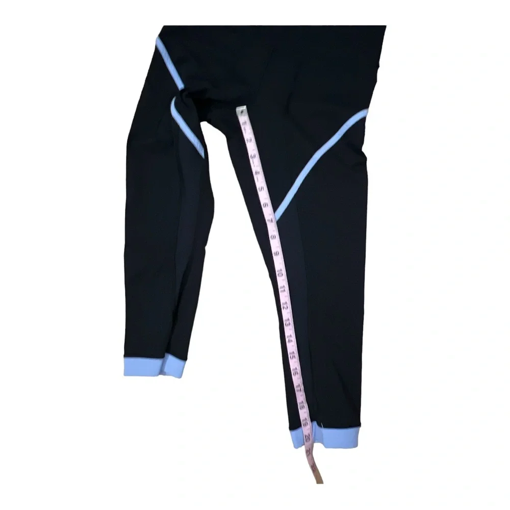 LULULEMON‎ ATHLETICA capri legging size 4 F1-30
